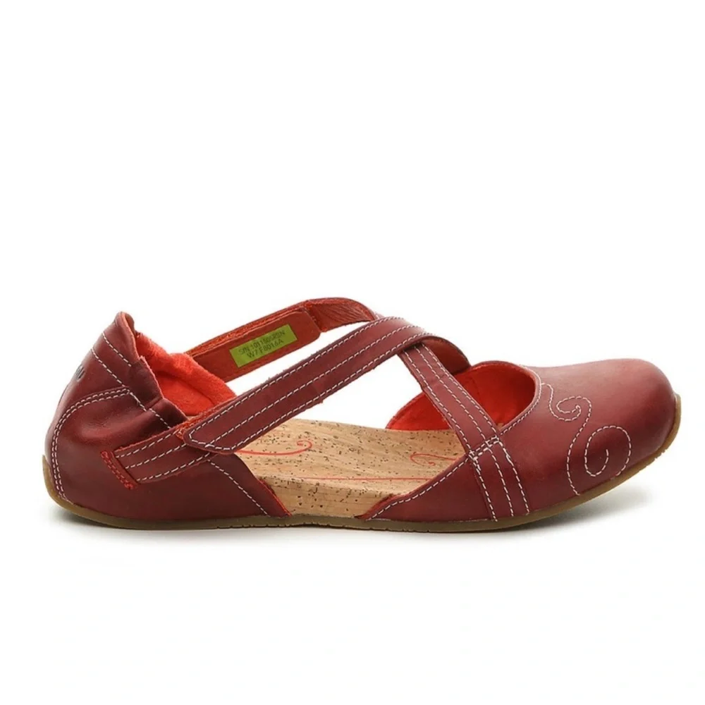 Ahnu Karma Latitude Red Leather Ballet Flats size 9 - Picture 3 of 12